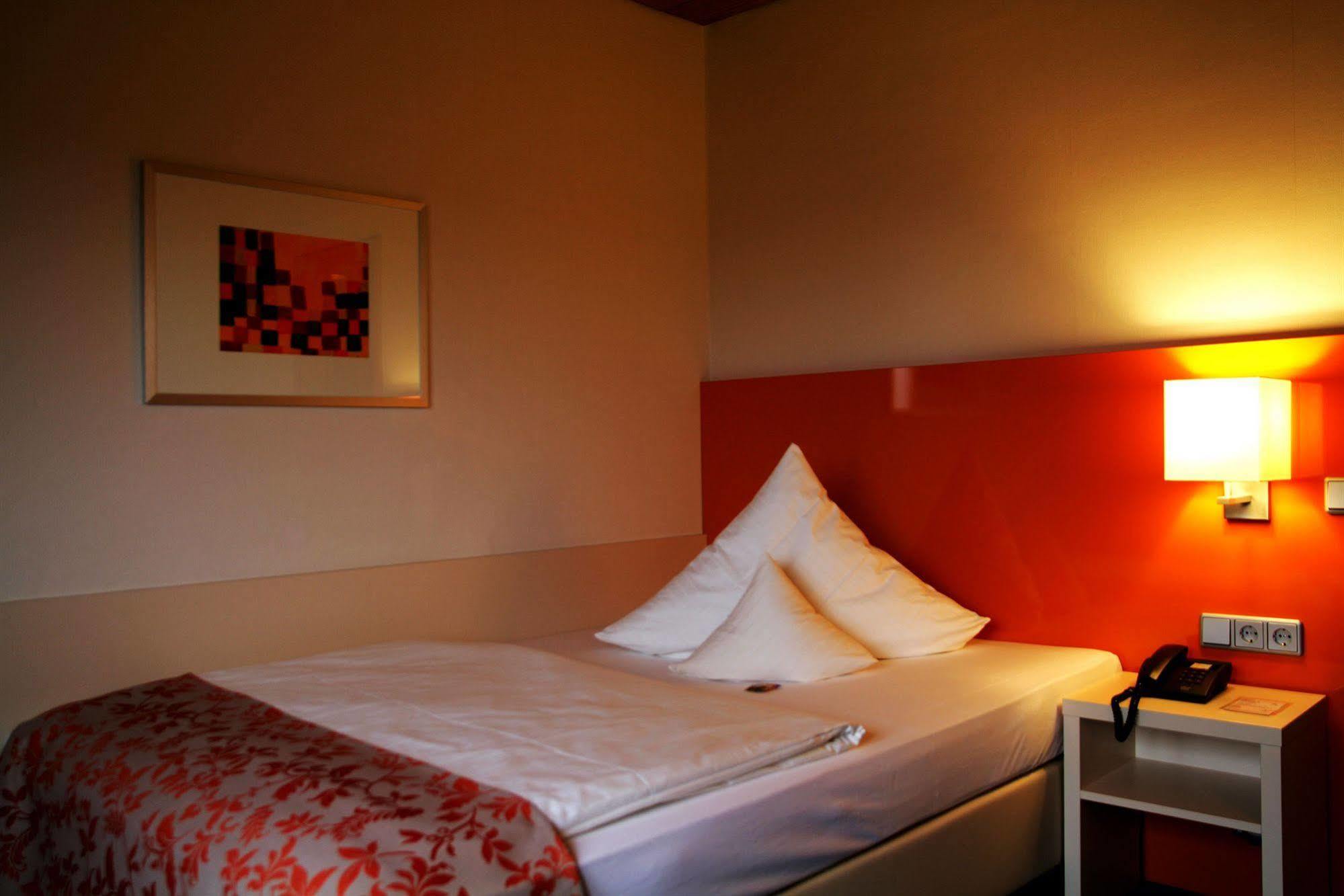 Stadt-Gut-Hotel Filderhotel Ostfildern Luaran gambar